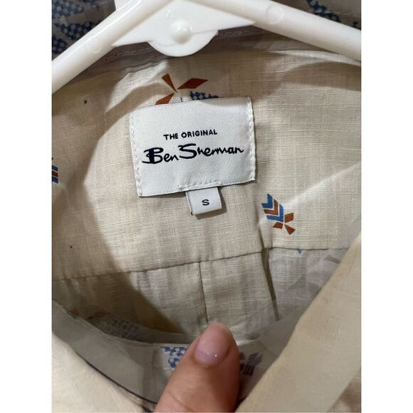 Ben Sherman NWT Digi Floral Print Short Sleeve Woven sz S - Picture 6 of 7